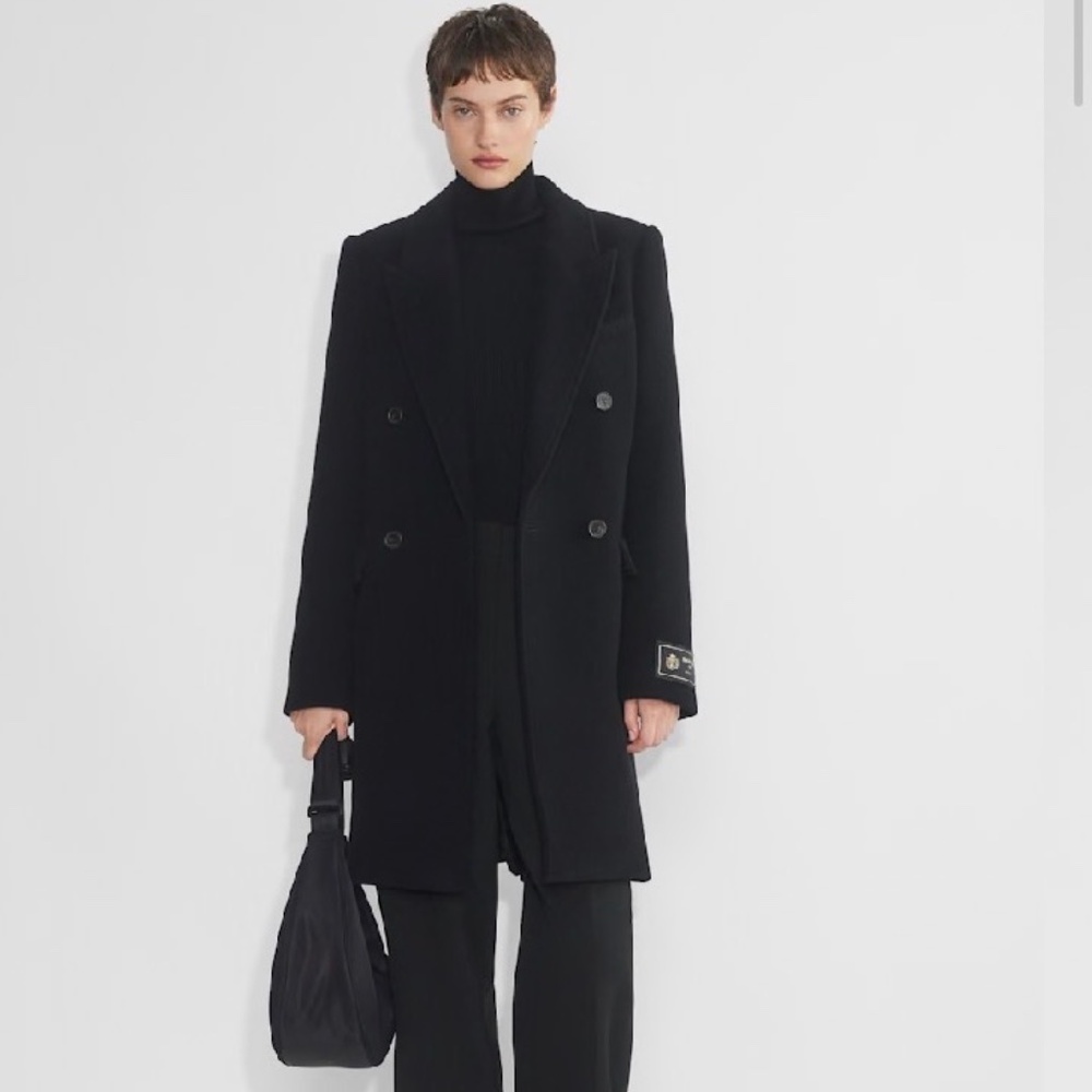 Aritzia Babaton The Constant Mid Coat